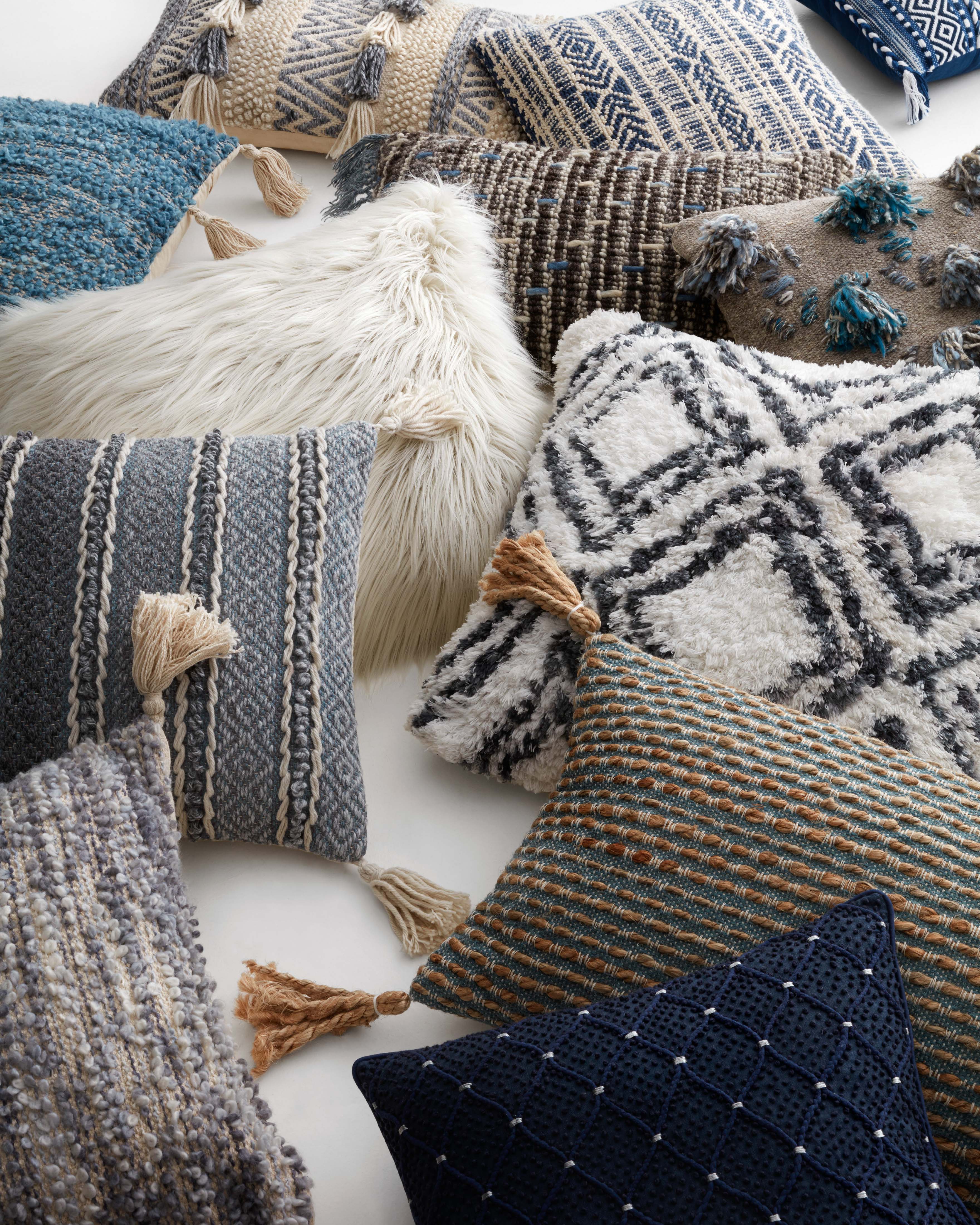 Navy / Silver Pillow (P0675) - Image 2