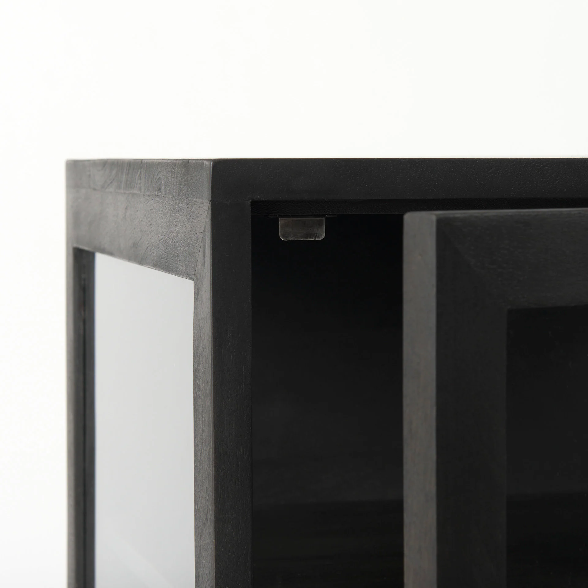 Arelius End/Side Table - Image 24